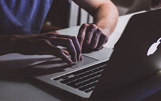 开云体育客户端-勒沃库森球队客场逆袭，大胜强敌领跑积分榜，勒沃库森足球俱乐部