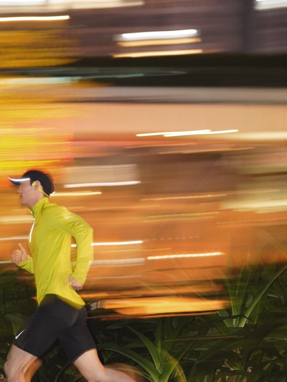 包含夜间跑步节,星空下的运动盛宴的词条 包含夜间跑步节,星空下的运动盛宴的词条