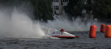 开云体育入口-世界青少年水上漂流锦标赛激烈比拼，勇气与速度的较量，青少年水上竞技