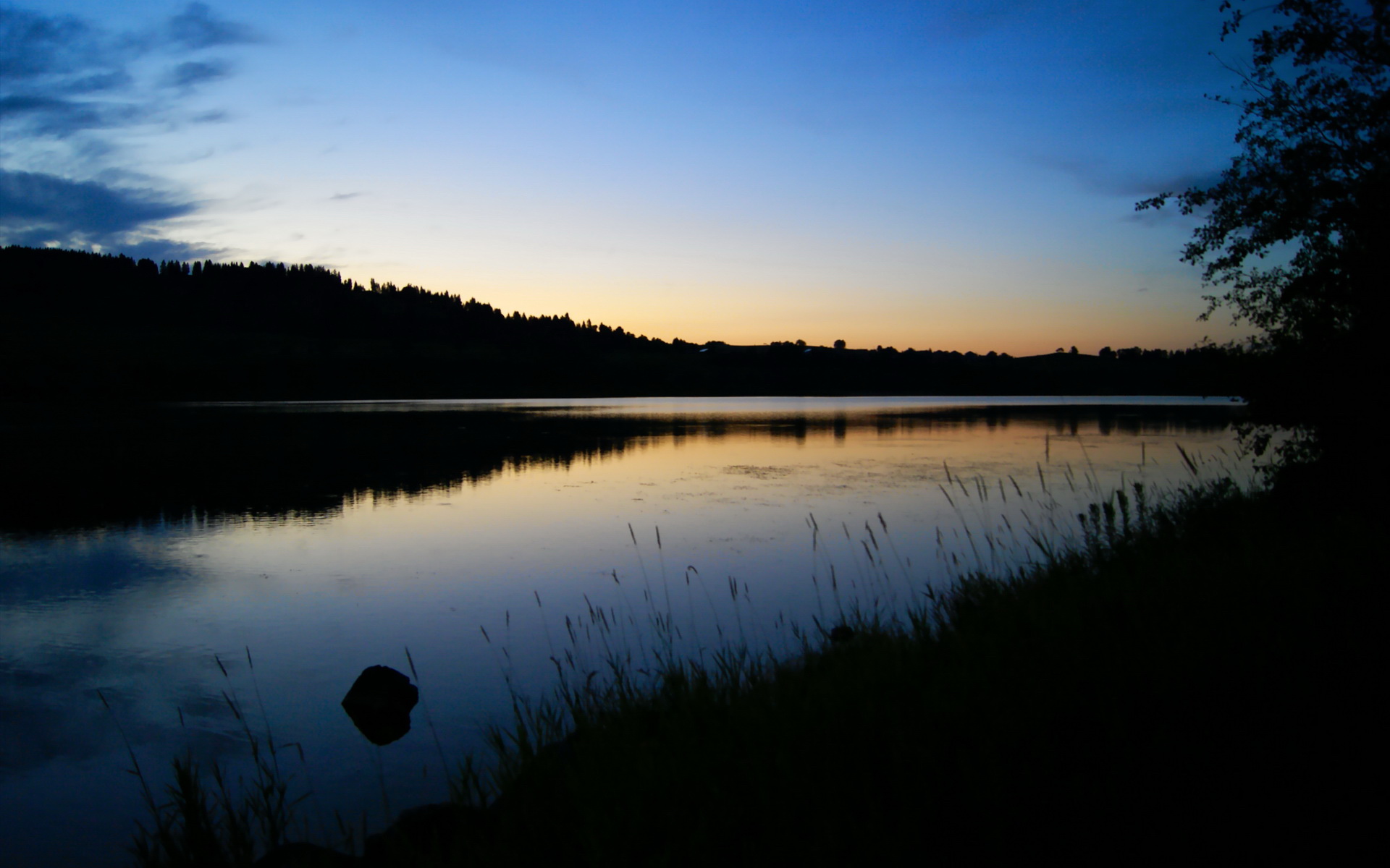 开云-青少年足球赛事缺乏专业组织力量，青少年的足球联赛